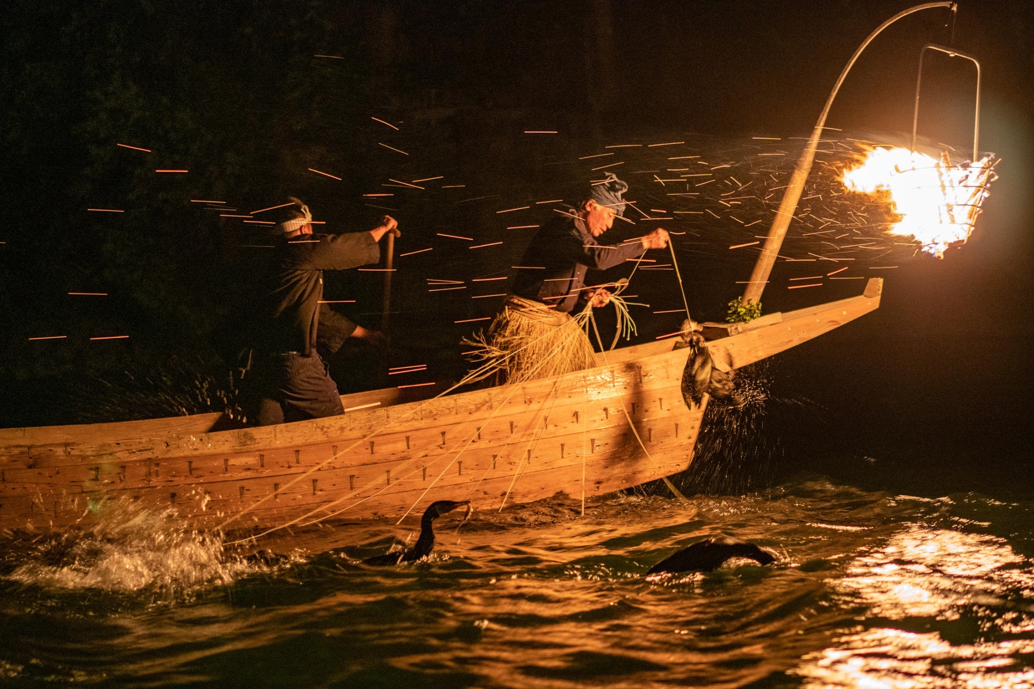 催行済]1300年の歴史！ぎふ長良川鵜飼 特別観覧船＆ものづくりの町
